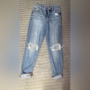 American Eagle Outfitters Light Blue Distressed Boyfriend Jeans
